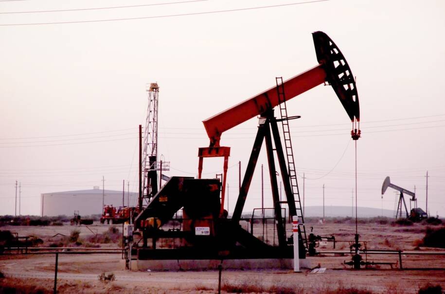 Irã propõe paz aos EUA e provoca queda de 3% no preço do petróleo Brent