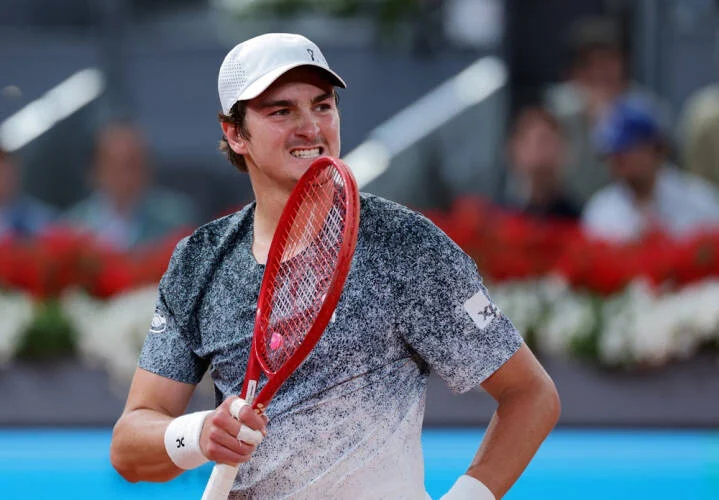 João Fonseca é derrotado por Medjedovic e quebra expectativa no Roma Open