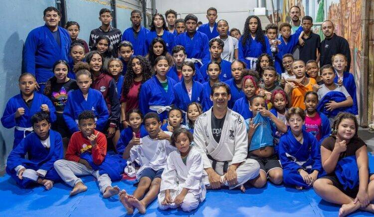 João Mingo transforma vidas com jiu-jitsu e ações sociais em Diadema e EUA