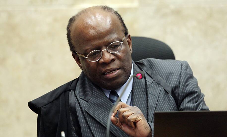 Joaquim Barbosa confirma pré-candidatura à Presidência e desafia Aldo Rebelo