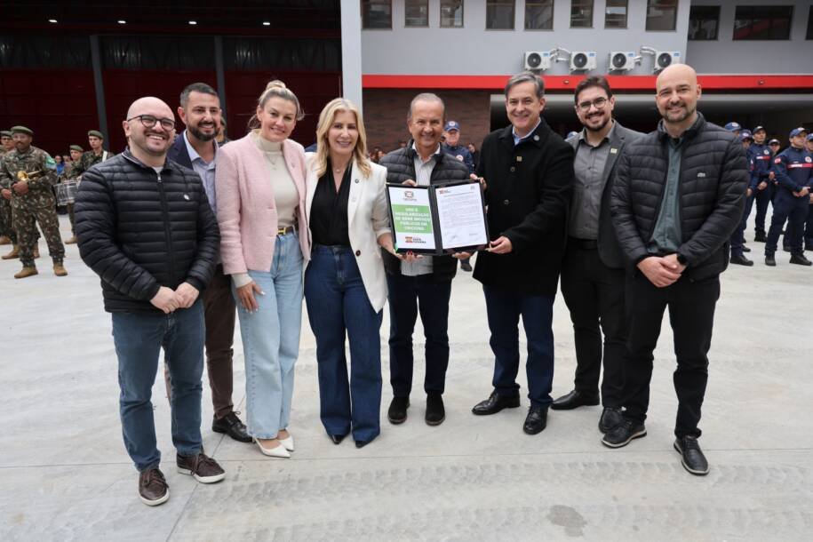 Jorginho Mello formaliza projeto inovador após 15 anos em Criciúma