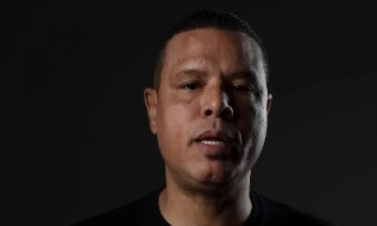 Luis Fabiano anuncia pré-candidatura a deputado federal pelo MDB e promete mudanças