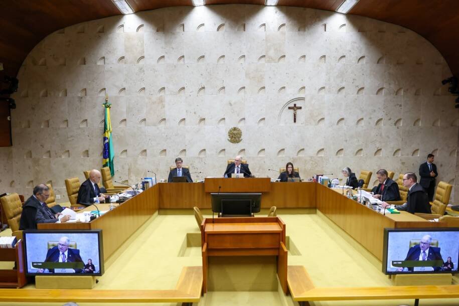 Luiz Inácio Lula da Silva enfrenta rejeição e novas aposentadorias no STF até 2030