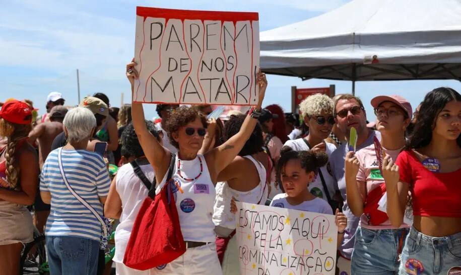Lula sanciona leis que criam Cadastro Nacional de Agressores e protegem mulheres