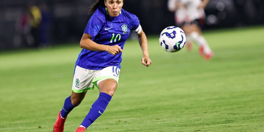 Marta é convocada por Arthur Elias para amistosos contra EUA e gera expectativa