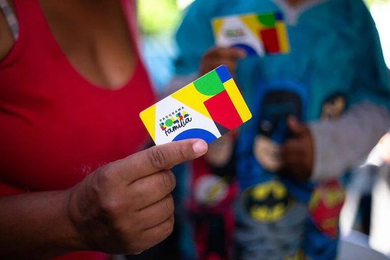 MDS revela que 4,7 milhões de famílias enfrentam risco de fome sem Bolsa Família