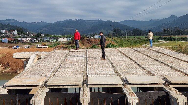 MIDR finaliza missão no RS com investimentos de R$ 12,6 milhões em ponte e mais