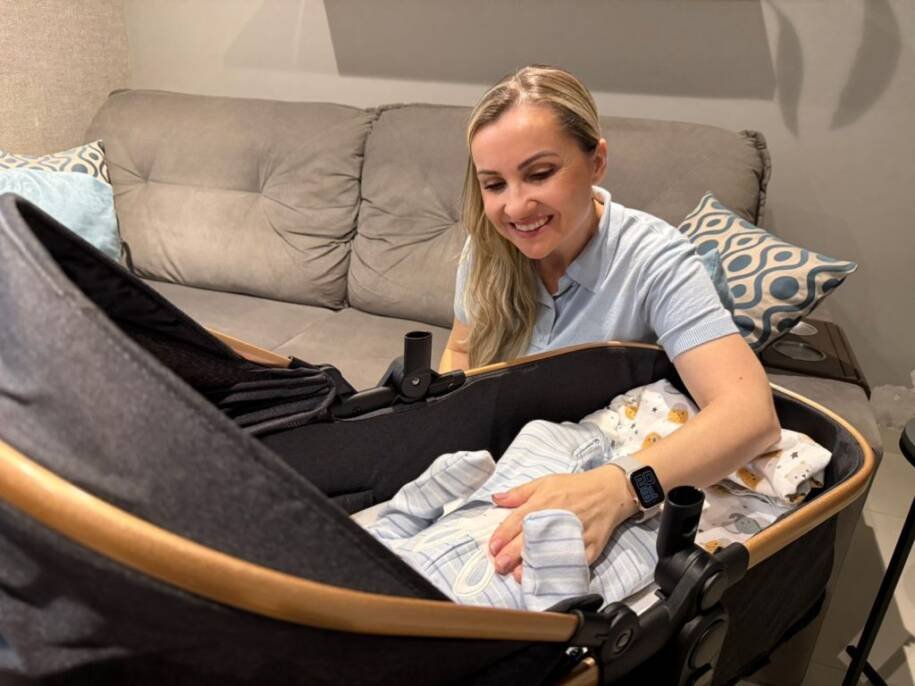 Mikaelly Orsi celebra Dia das Mães com Samuel após quase oito anos de espera