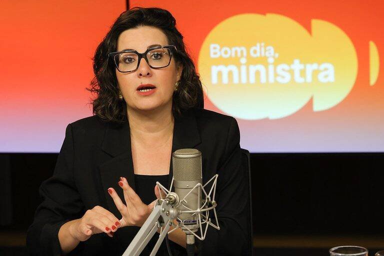 Ministra Janine Mello alerta: Aumento de 50% nas denúncias de abuso infantil preocupa