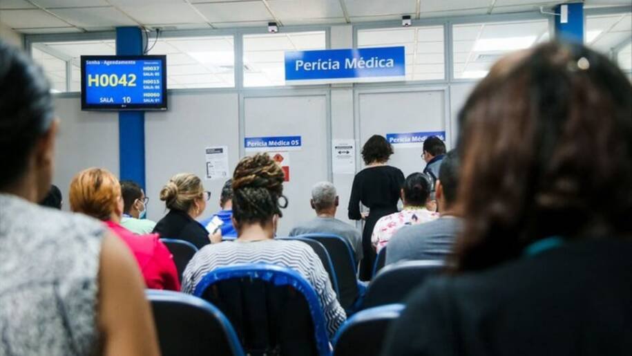 Ministro Wolney Queiroz anuncia redução de fila do INSS após troca de comando