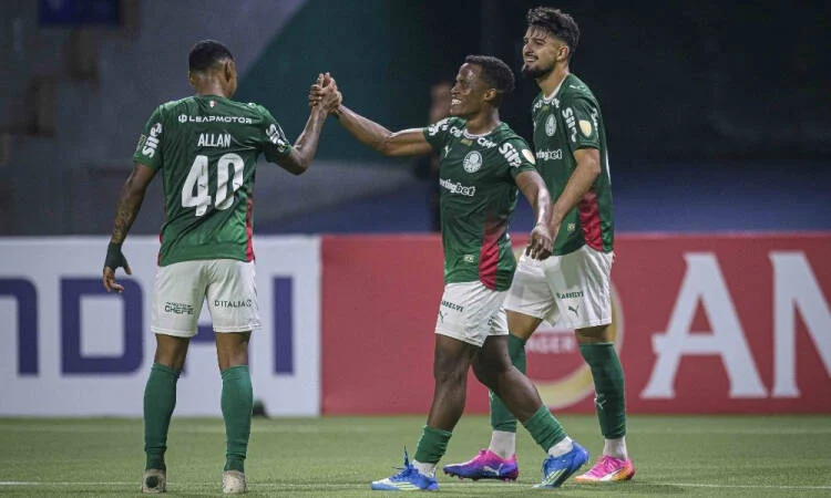 Palmeiras goleia Junior Barranquilla e avança às oitavas da Libertadores