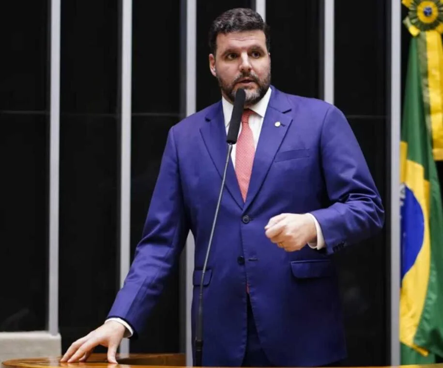 Pedro Lupion celebra aprovação do Projeto de Lei 715/2023 para safristas em meio à escassez de mão de obra