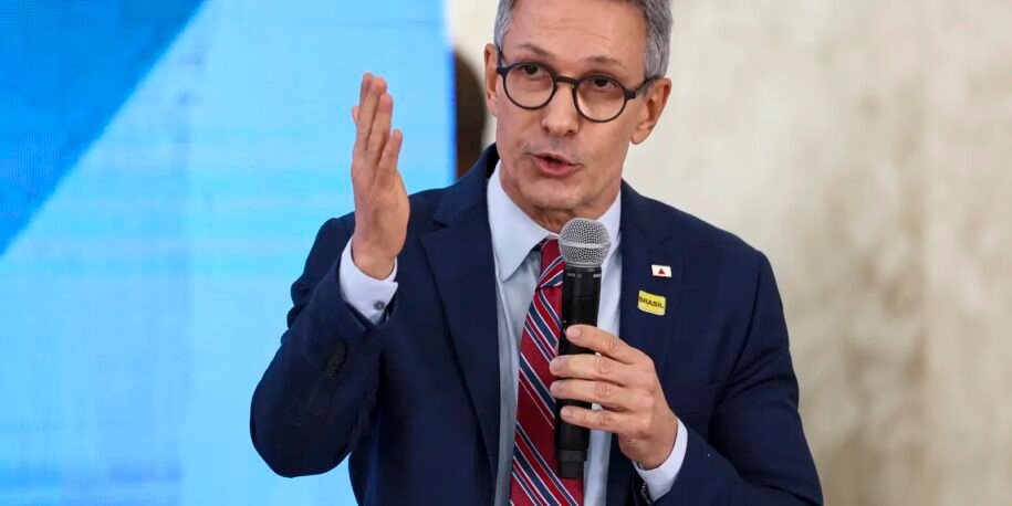 PGR denuncia Romeu Zema por calúnia contra Gilmar Mendes em embate político