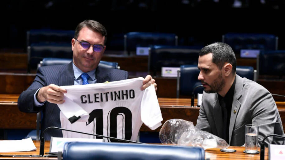 PL descarta apoio a Mateus Simões e se alinha a Cleitinho Azevedo em Minas