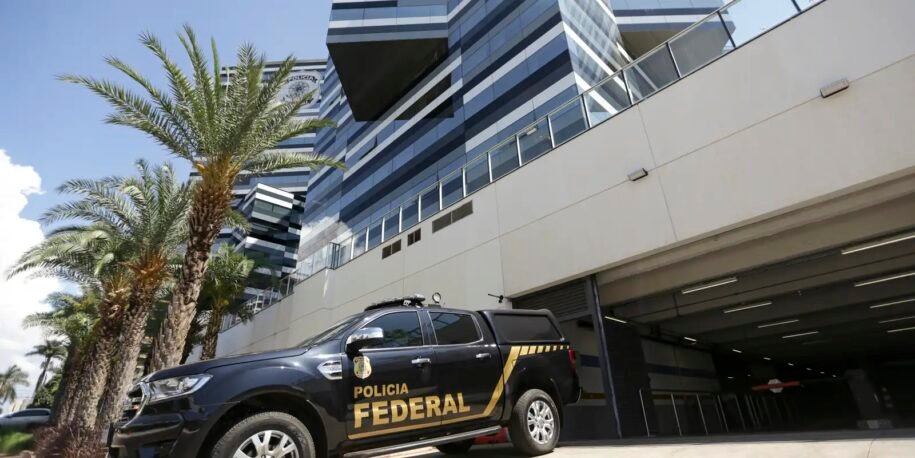 Polícia Federal e CGU deflagram Operação Sem Desconto e apreendem R$ 6,3 bilhões