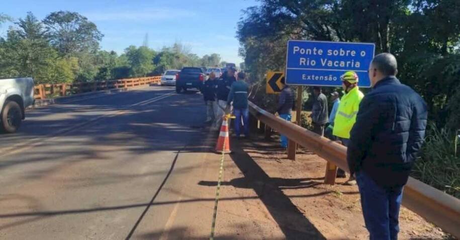 Polícia Rodoviária Federal investiga acidente fatal no Rio Vacaria em BR-163