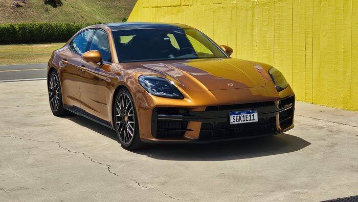 Porsche registra patente da e-ink e promete revolução no design automotivo