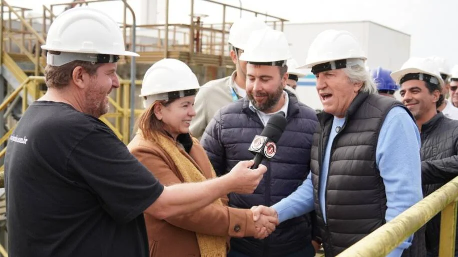 Prefeito Leonel Pavan visita ETE Ubatuba e projeta avanço histórico em Camboriú