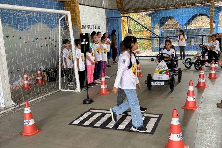 Prefeitura de Guaramirim lança campanha Maio Amarelo 2026 e mobiliza 3 mil estudantes