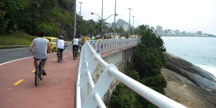 Prefeitura do Rio fecha Ciclovia Tim Maia após ondas de 2 metros e alerta de ressaca