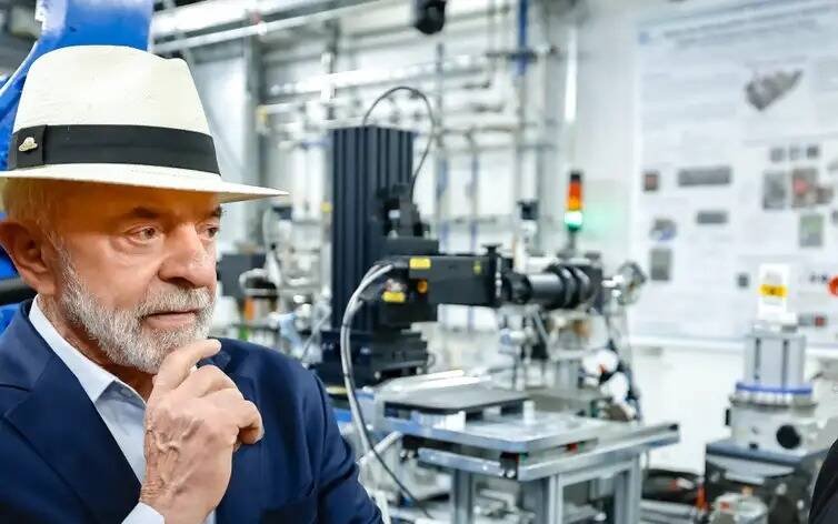 Presidente Lula inaugura linhas de luz em Campinas e reafirma soberania brasileira