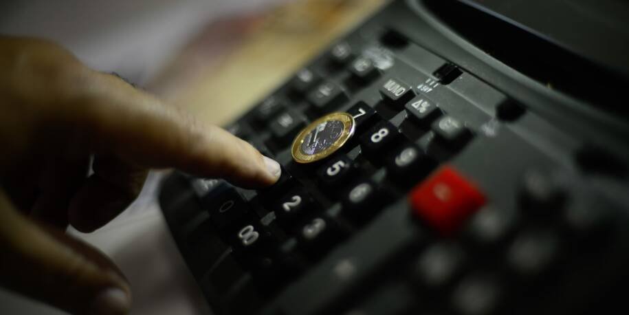 Receita Federal lança Painel Receita e promete revolucionar transparência empresarial