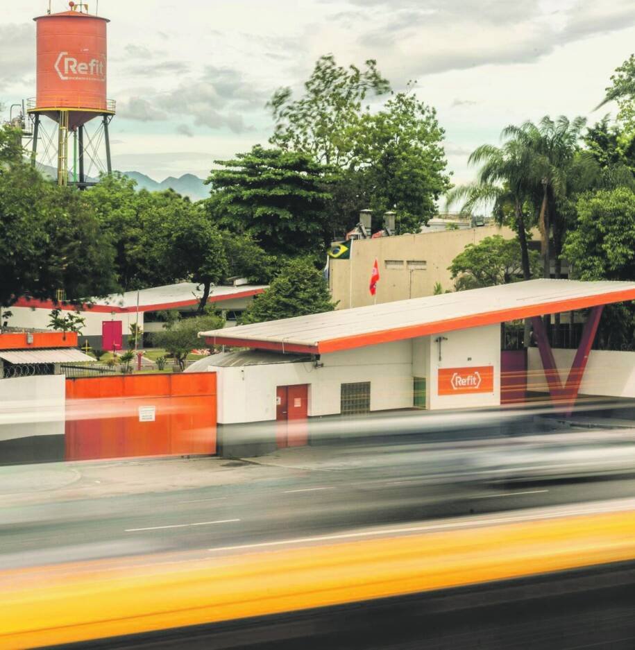 Refit enfrenta bloqueio da Sefaz enquanto SP lida com tiroteio em metrô