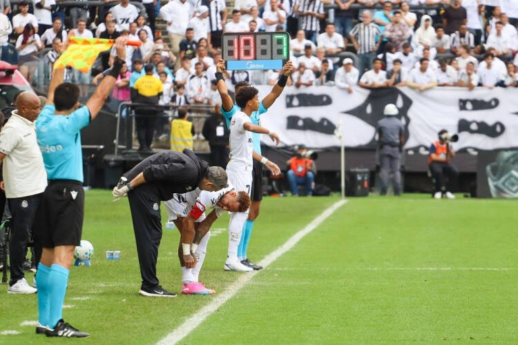Santos aciona STJD para anular jogo contra Coritiba após erro com Neymar