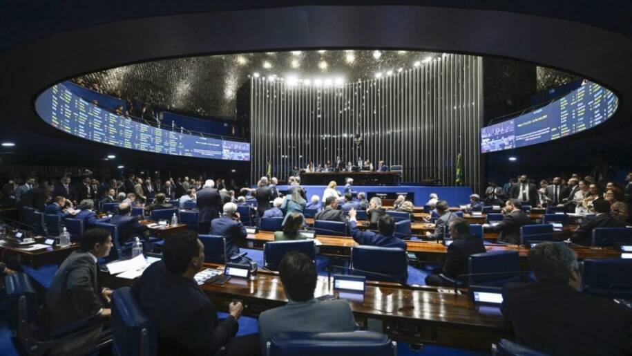 Senado rejeita Jorge Messias ao STF com 42 votos; eleições de 2026 se agitam