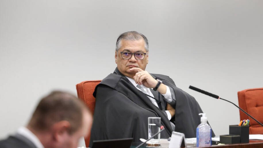STF aprova ampliação de repasse à CVM e retira poder de retenção do governo Lula