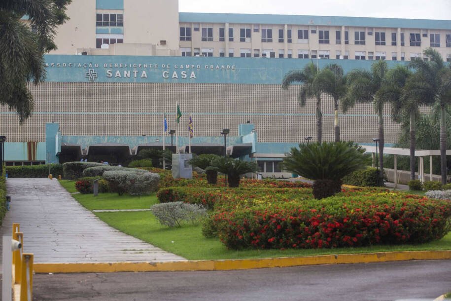 TJMS aplica multa de R$ 100 mil ao Estado e Município por crise na Santa Casa