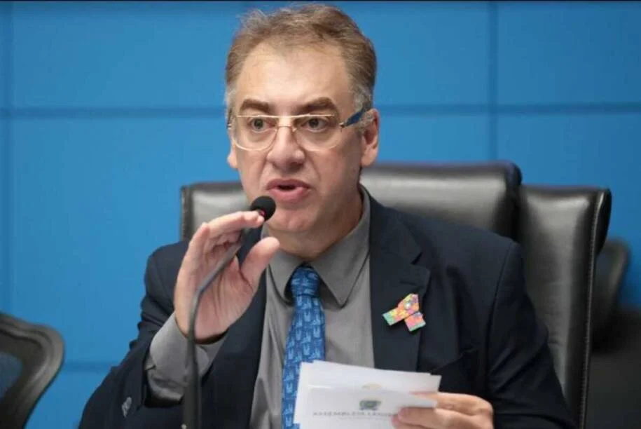TRE anula 21 mil votos de Tio Trutis e pode tirar mandato de Neno Razuk
