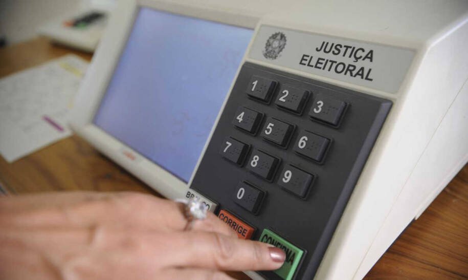 TRE-MS revela que 10,77% do eleitorado não é obrigado a votar em 2026