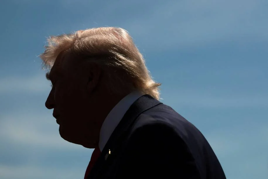Trump ataca Merz e Starmer, ameaça retirar tropas e gera tensão na Europa