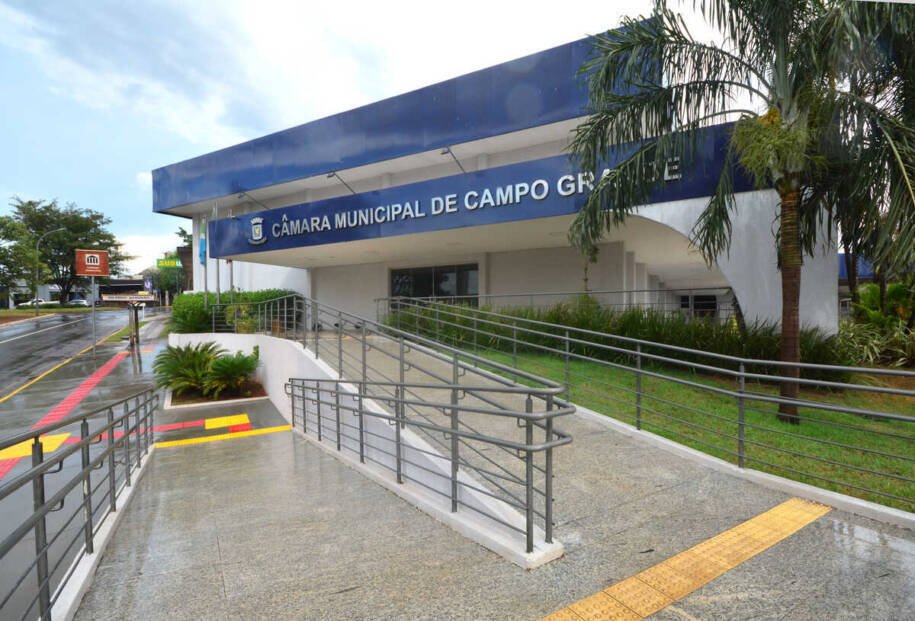 Vereadora Ana Portela define ‘mulher’ em projeto que gera polêmica em Campo Grande