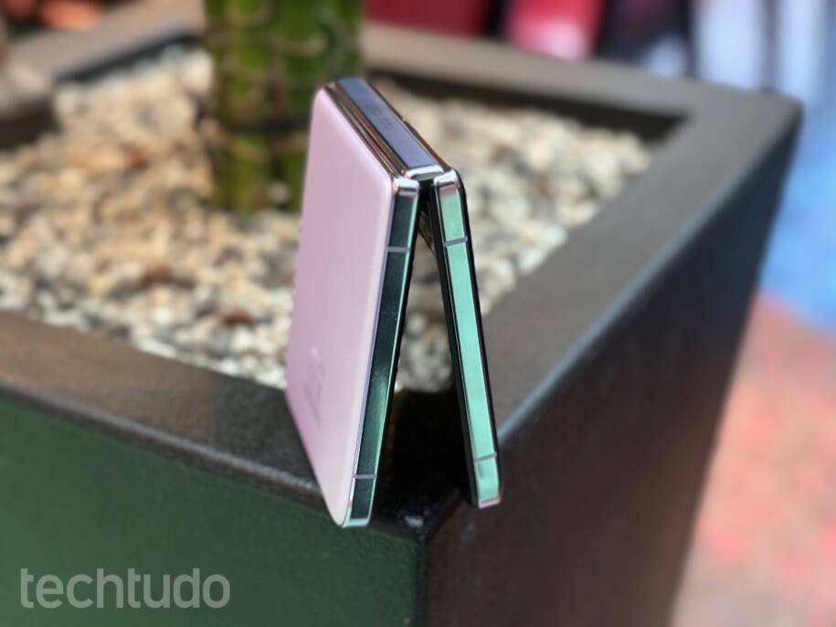 Xiaomi descontinuou smartphones dobráveis compactos e foca em Fold