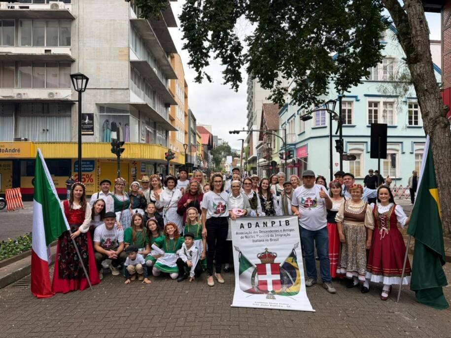 Adanpib homenageia imigrantes italianos e anuncia 7ª La Festa Lígure em Blumenau