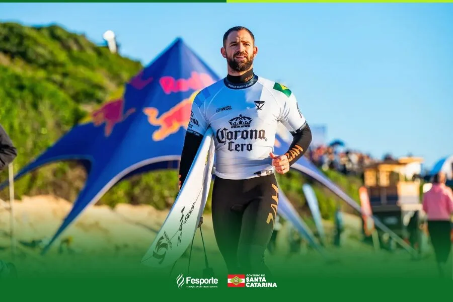 Alejo Muniz se despede da WSL em 2026 e emociona Santa Catarina com sua trajetória