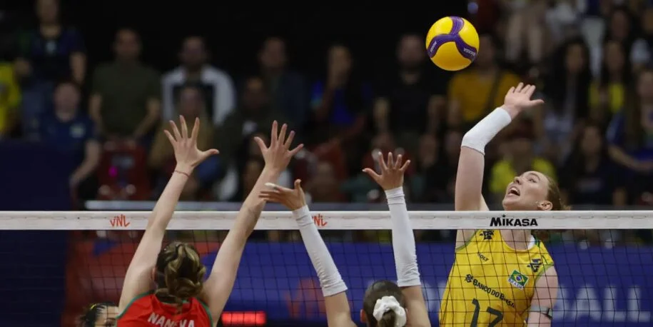 Brasil desafia Itália em duelo decisivo na Liga das Nações de Vôlei