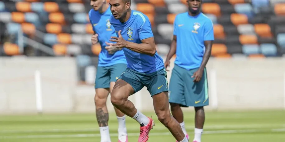 Brasil enfrenta Japão no primeiro mata-mata da Copa e busca a vitória decisiva