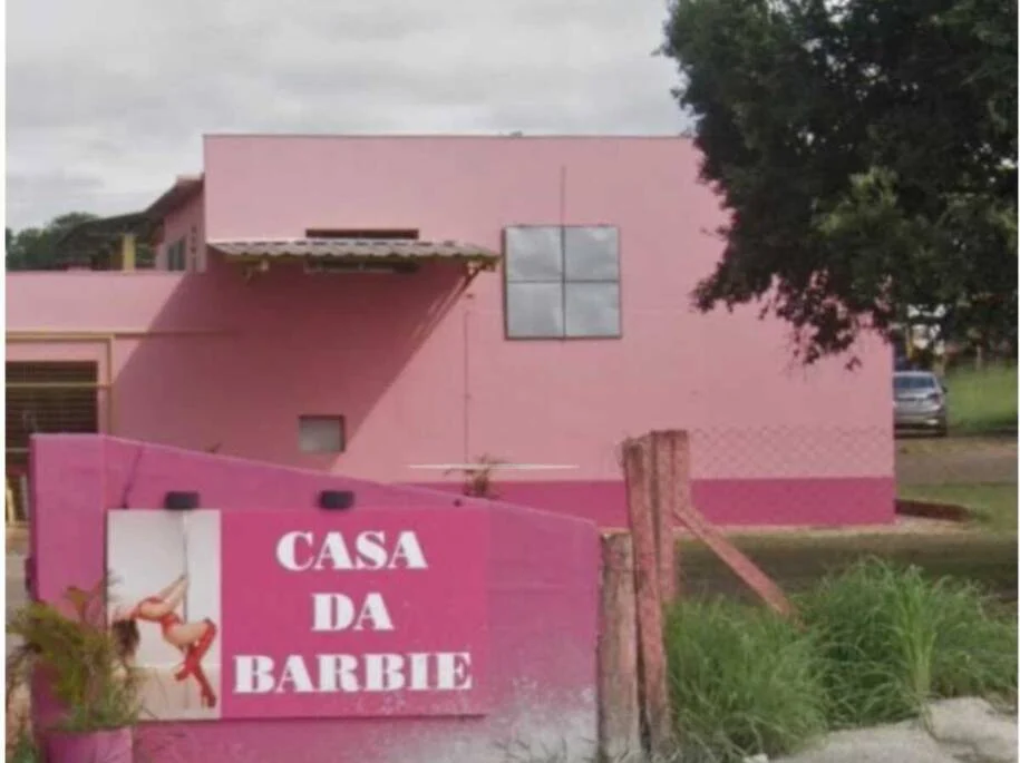 Bruno Trindade exige desocupação da ‘Casa da Barbie’ após arrematação polêmica
