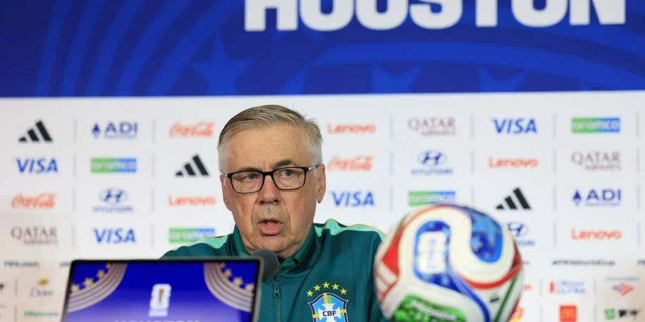 Carlo Ancelotti não revela escalação do Brasil antes de duelo decisivo contra Japão