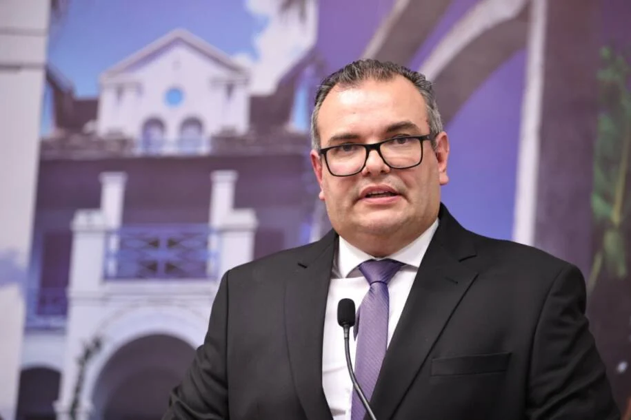 Cassiano Ucker assume como vereador em Joinville após cassação de Cleiton Profeta