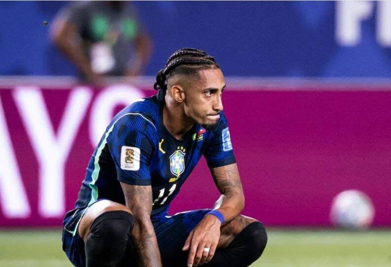 CBF confirma: Raphinha fora do jogo contra a Escócia e Martinelli se oferece