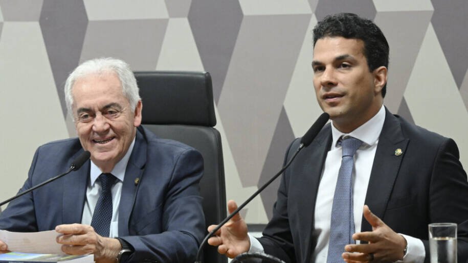 CCJ do Senado aprova PEC 14/2021, aposentadoria especial custará R$ 30 bilhões