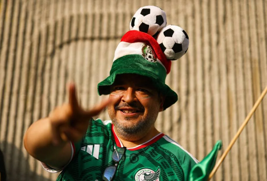 Claudia Sheinbaum ignora abertura da Copa do Mundo e gera protestos no México