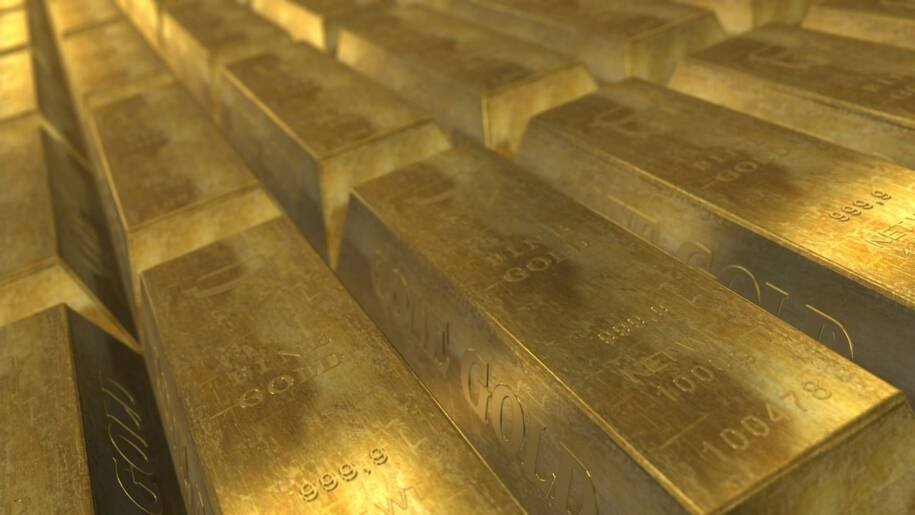Conflito entre Irã e Israel faz ouro fechar a US$ 4.363,40 e preocupa investidores