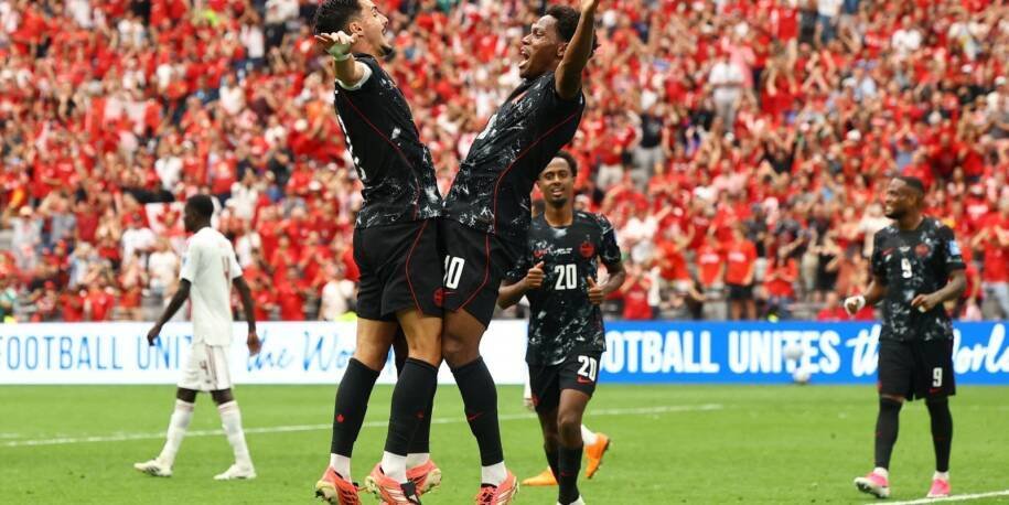 Copa do Mundo: Suíça brilha, Canadá goleia e África do Sul empata em jogo emocionante