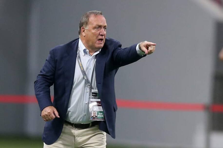 Dick Advocaat faz história como o técnico mais velho da Copa contra a Alemanha