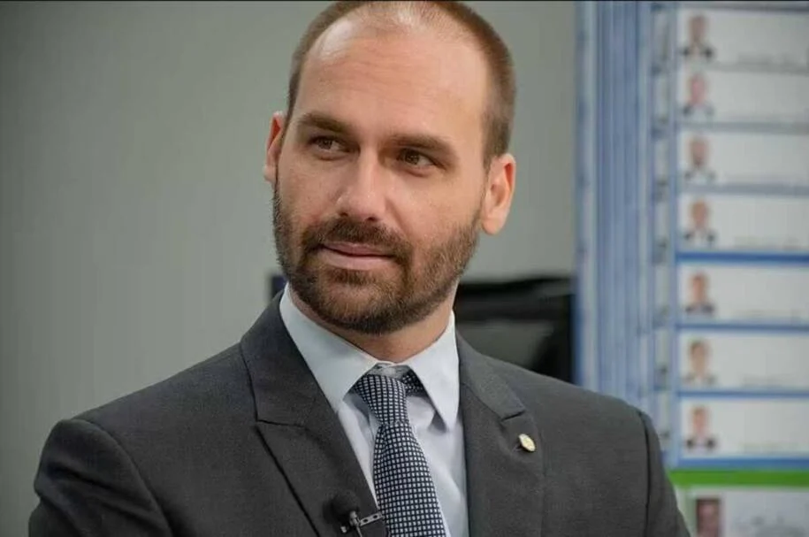 Eduardo Bolsonaro pede sanções dos EUA contra Alexandre de Moraes antes de julgamento